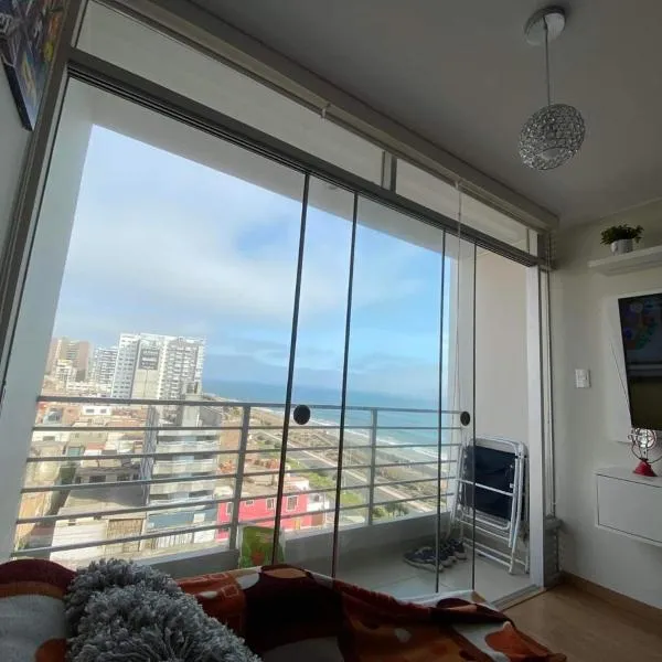 Departamento Costanera frente al mar, hotel em Lima