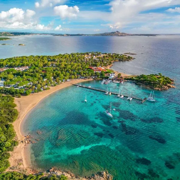 Centro Vacanze Isuledda, ξενοδοχείο σε Cannigione