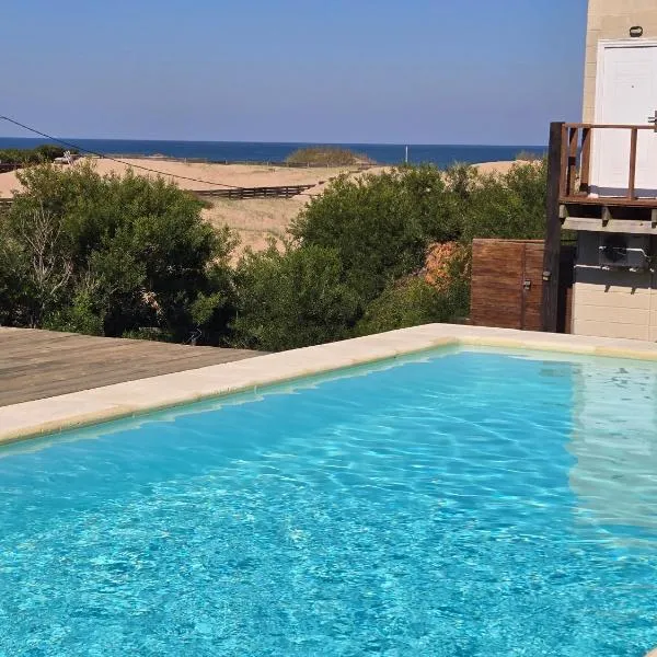 Hotel Playa Chihuahua, hotel v destinácii Punta del Este