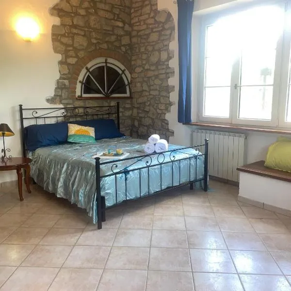 Villa SUNSHINE, hotel in Sanfatucchio