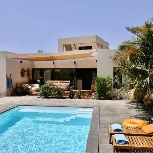 Golden Wave Villa Lajares, hotell sihtkohas Lajares