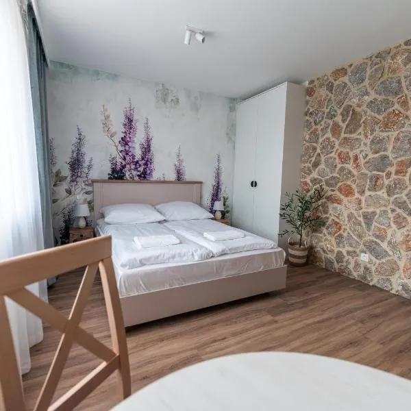 Apartamenty Wilkasy Jezioro Niegocin, hotel v destinaci Wilkasy