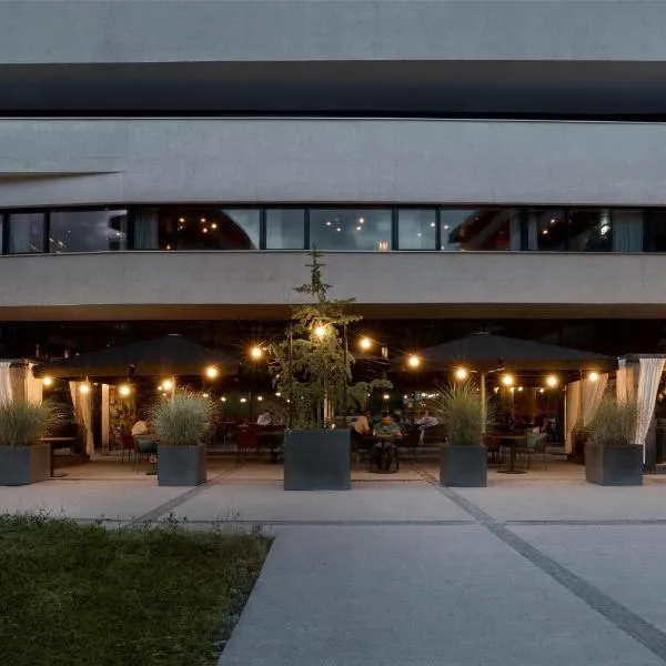 Me and All Hotel Flims, by Hyatt，位于弗利姆斯的酒店