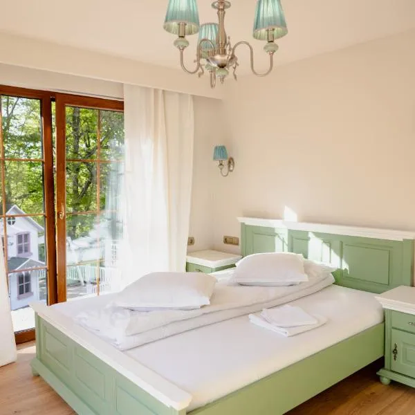 PENSIUNE RESTAURANT POIANA AVRIGULUI loc de joaca pentru copii, hotel in Avrig