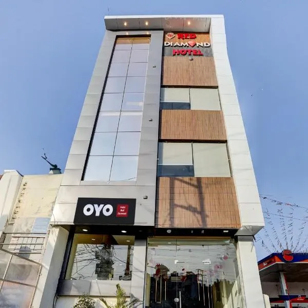 Hotel O Red Diamond Hotel, hotel a Ghaziabad