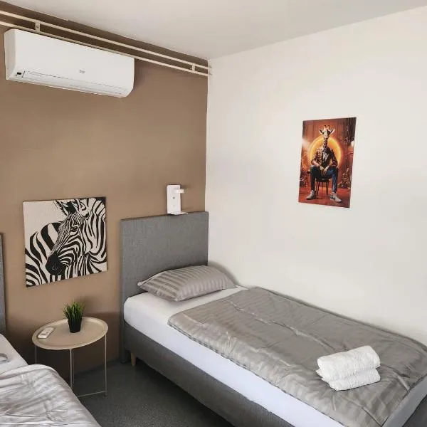 Hostel POINT, hotel in Nova Gorica