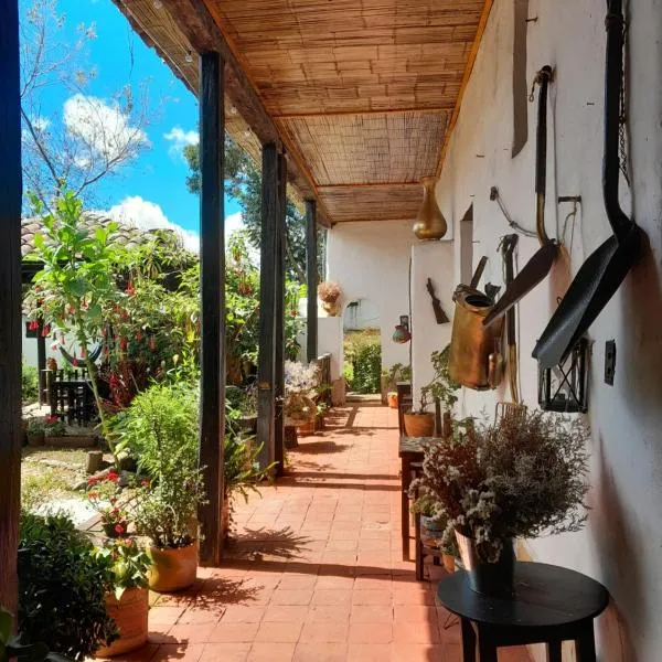 Hotel Pueblo Dorado Sesquilé, hotel in Sesquilé