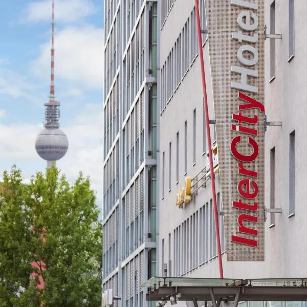 IntercityHotel Berlin Ostbahnhof, hotel en Berlín