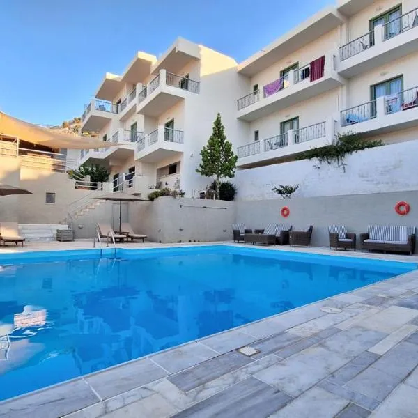 Evita's Resort, hotel in Poros