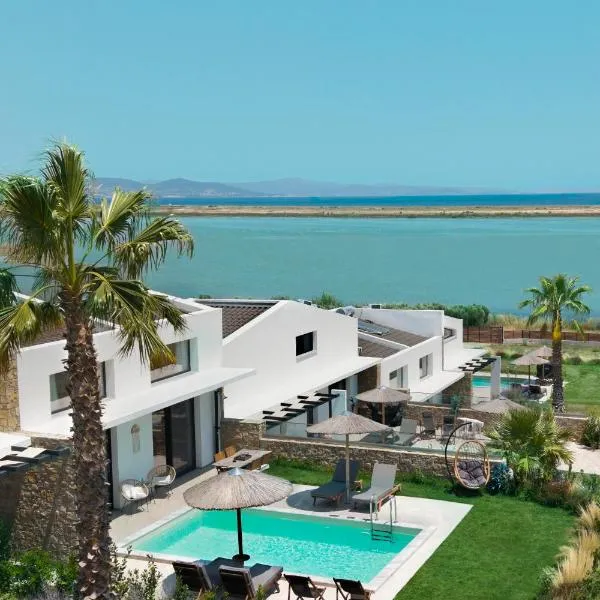 Flamingo View Suites & Villas, hotel in Nea Potidaea