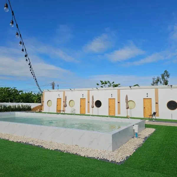 Ban Tha Krathu (1)에 위치한 호텔 ชุ่มฉ่ำ พูลวิลล่า พิจิตร