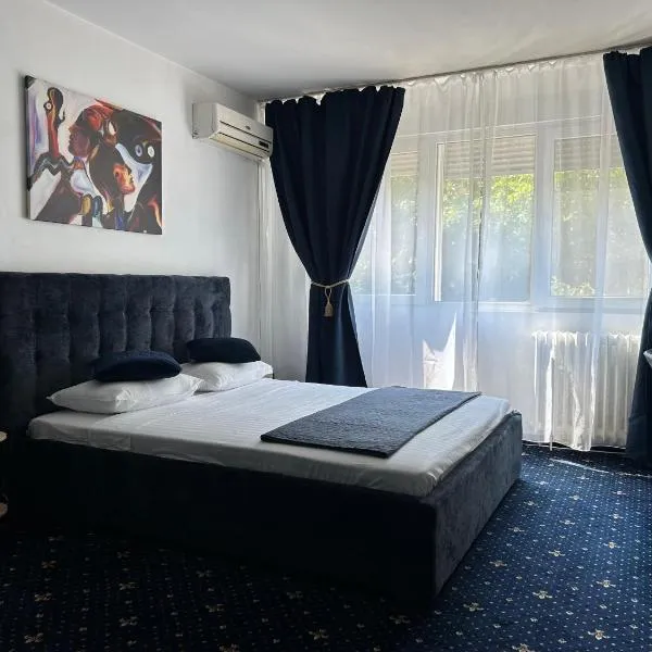Cozy & warm studio, hotel v Bukurešti