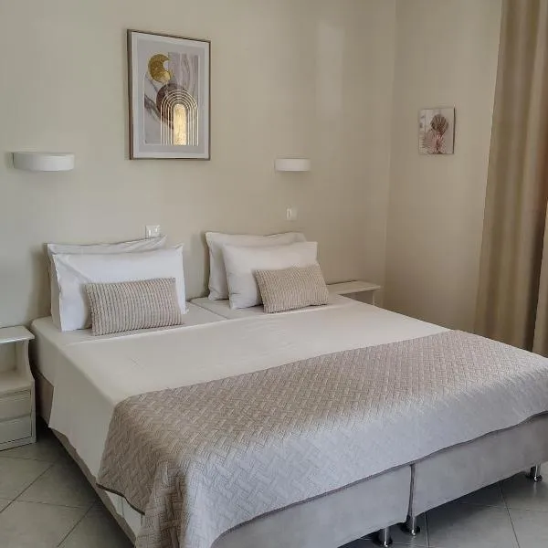 Vicky's Guesthouse, hotel in Kavos