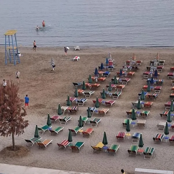 Perla Blu Albania, hotel in Durrës