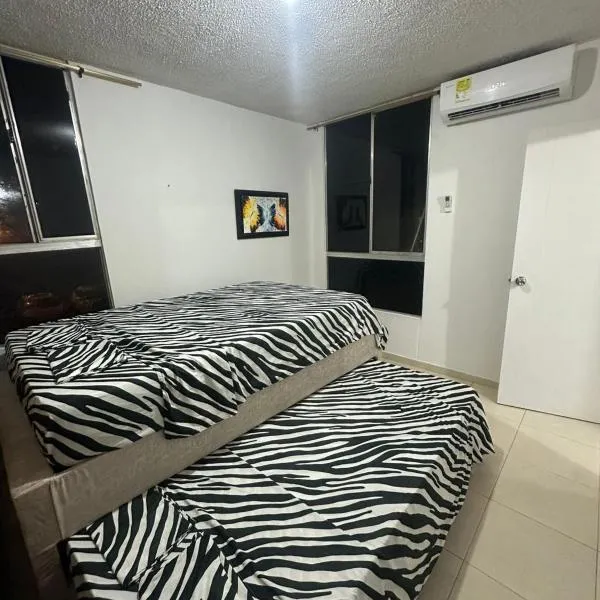 Apartamento vallenato en Entresierras, 3 HAB- AC, confort – hotel w mieście Valledupar