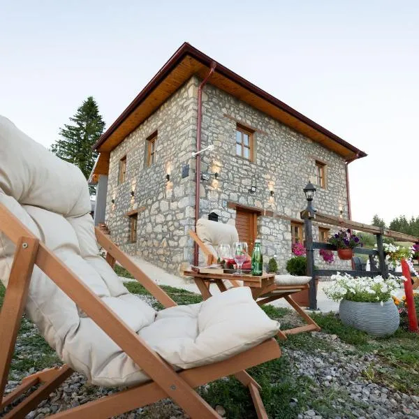 Viesnīca Kula 1960 Luxury Stone House pilsētā Rožaje