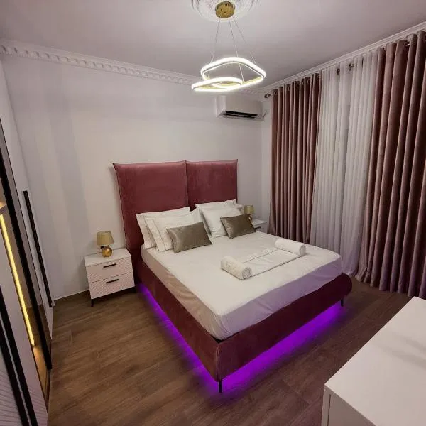 Unique Apartment 1 minute from the city centre, khách sạn ở Elbasan