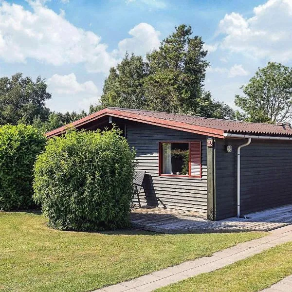 6 person holiday home in Dannemare-By Traum, ξενοδοχείο σε Dannemare