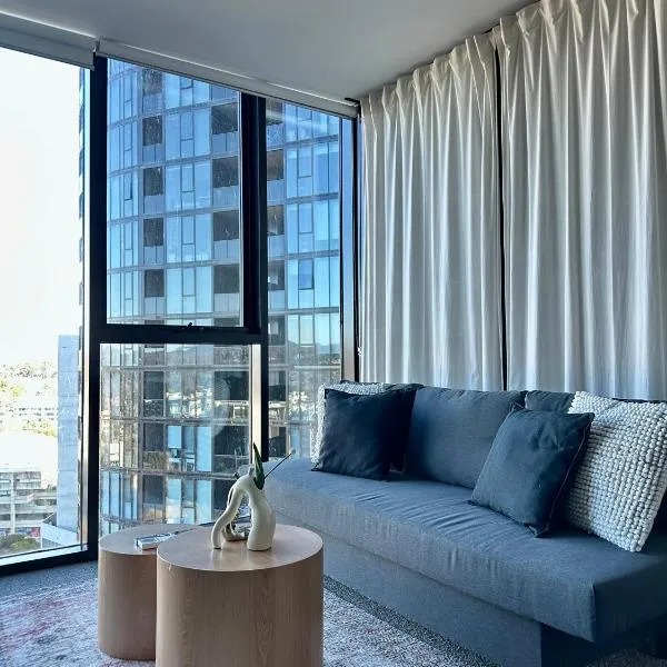 New & Rated Free Spa, Gym, Parking & More, hotel v destinaci Belconnen