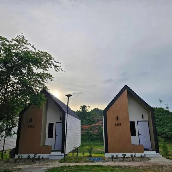 Moon lake resort-coffee and camping，Ban Pa Deng Klang的飯店