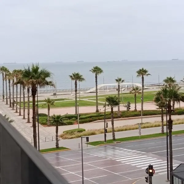 Studio de charme face corniche de Casablanca, hotel in Casablanca
