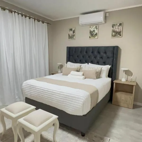 Anostars Apartments J6, hotel in Gaborone