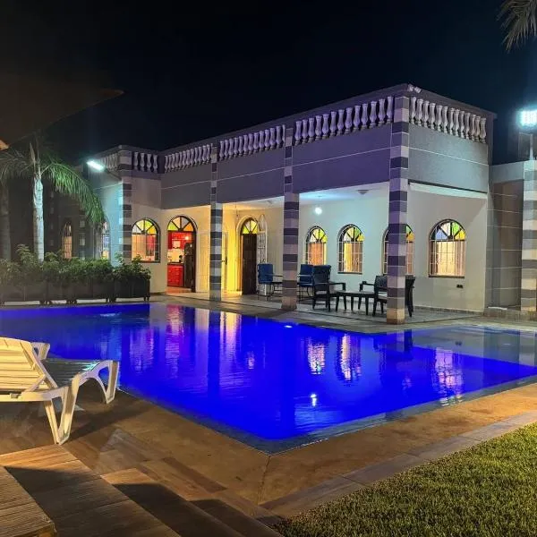 Villa Ines avec piscine privée, hotel a Sidi Moussa Ben Ali