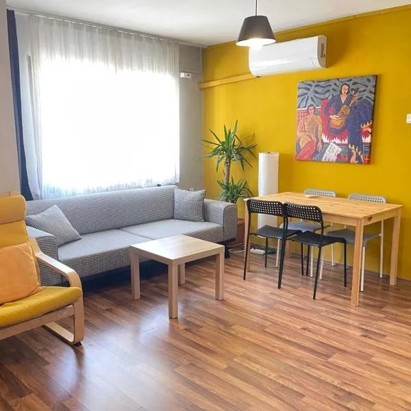 TOP LOCATION Sea View City Center Pedestrian St, hotell i Izmir