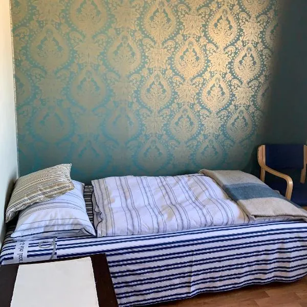 Budget rooms on the way to Lofoten, khách sạn ở Harstad
