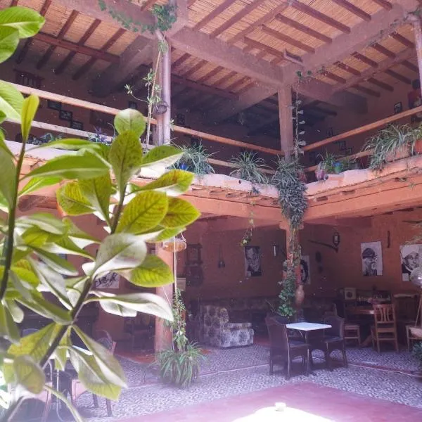 riad AsRiR，位于提兹尼特的酒店