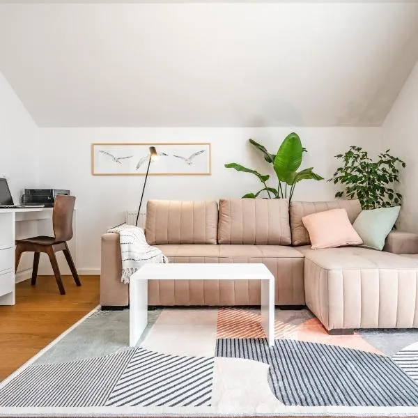 Strato Apartment, hotel v destinaci Kočevje