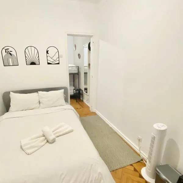 Lisboa aconchego Próximo ao Aeroporto, hotel v Lisabonu