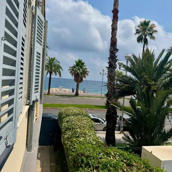 Cozy studio sur la promenade, hotel i Nice