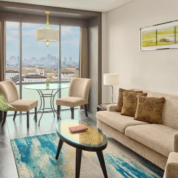 Belmont Hotel Manila near NAIA Terminal 3 MNL, hotel v destinaci Manila