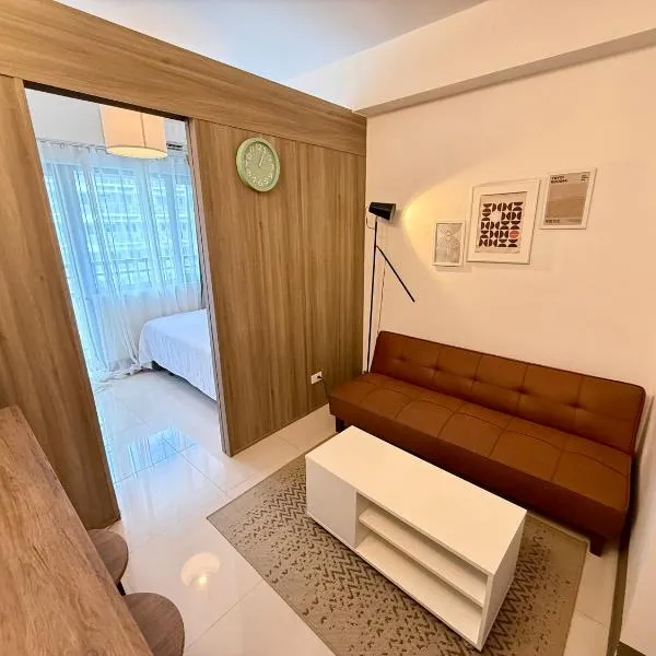 Prime Location condo near MRT, SM Megamall, BGC!，馬尼拉的飯店