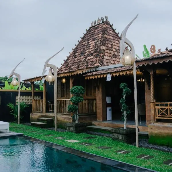 Taruchi 4 bedrooms villa，位于Kesiman的酒店