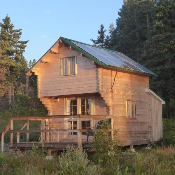 North Shore Retreat - OFF-GRID - OCEANfront: Indian Brook şehrinde bir otel