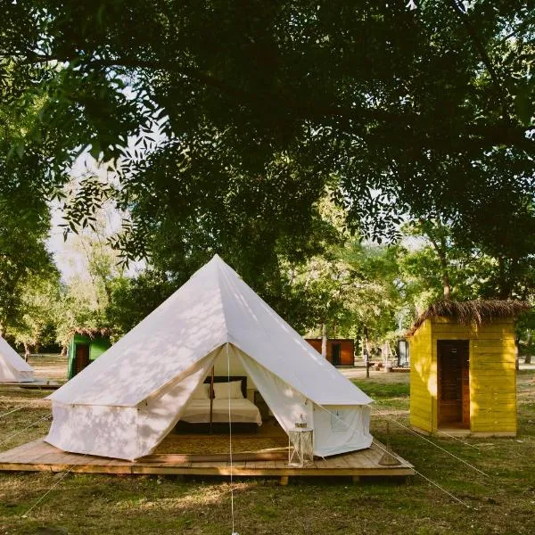 Glamping Neptun, hotell sihtkohas Ulcinj