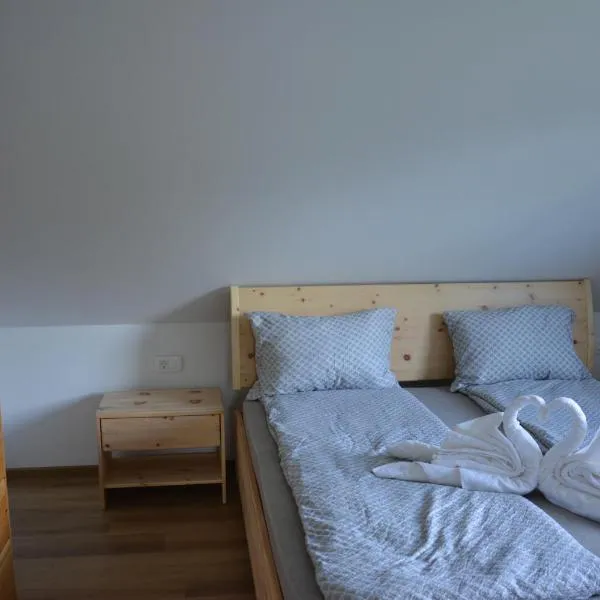 Apartma Rebeka, hotel in Zgornje Gorje