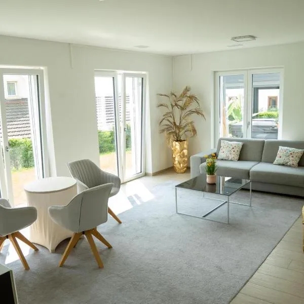 Star's Apartment, hotel v destinaci Böttstein