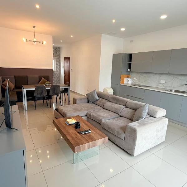 2 Palm Beach Penthouse - Seaview, Baħar iċ-Ċagħaq
