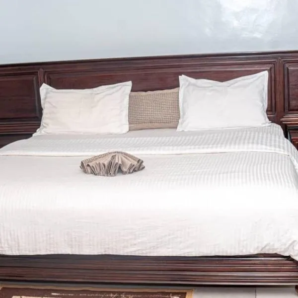 AIRPORT INN MOTEL, hótel í Kigali