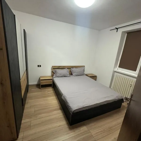 Apartament în Parc、Giurgiuのホテル