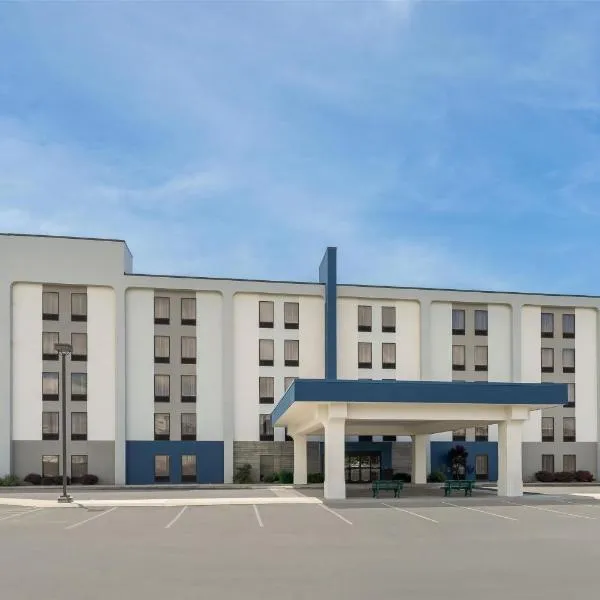 Hampton Inn Altoona, hotel a Altoona