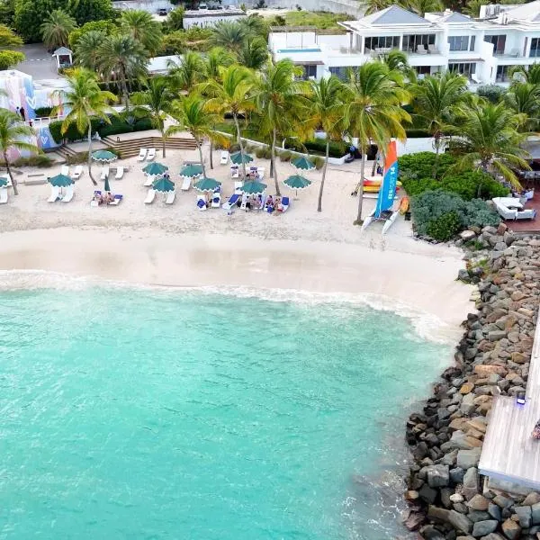 Hodges Bay Resort & Spa, an HQ Luxury Resort & Residences, hotel em São João