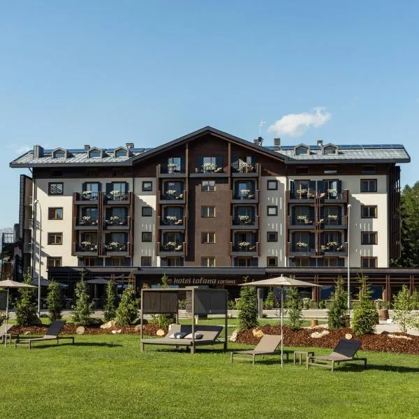 Hotel Tofana Cortina, hotel a Cortina dʼAmpezzo