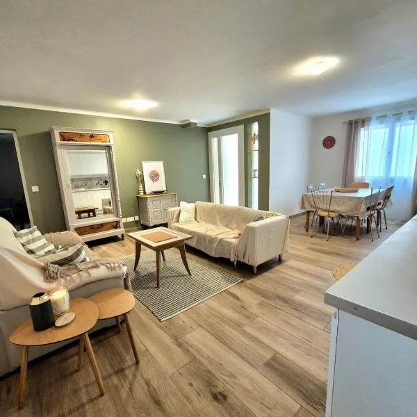 Charmant T4 proche mer, hotel en Saint-Hippolyte