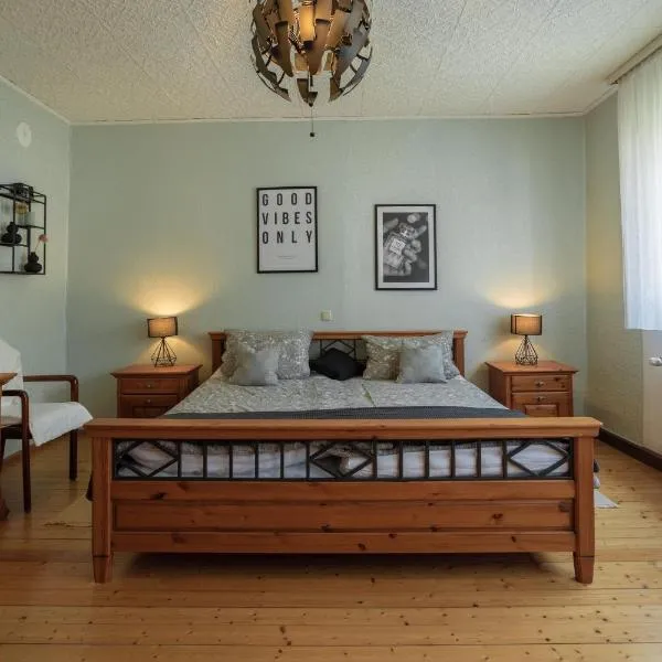 Ferienhaus Müller, Hotel in Nittel