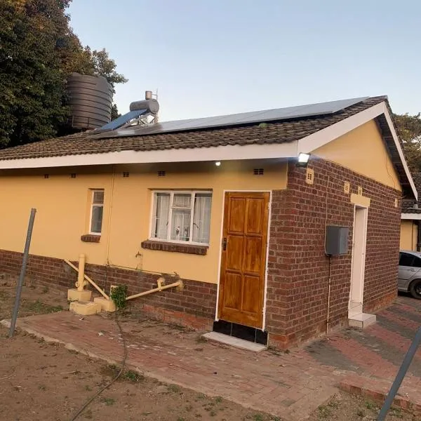 Cosy Harare Haven Cottage, khách sạn ở Harare
