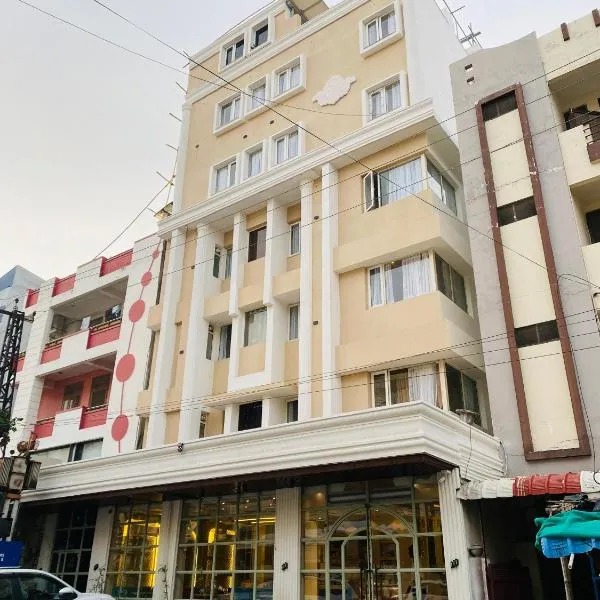 Sitevi Inn & Suites, Hotel in Kota